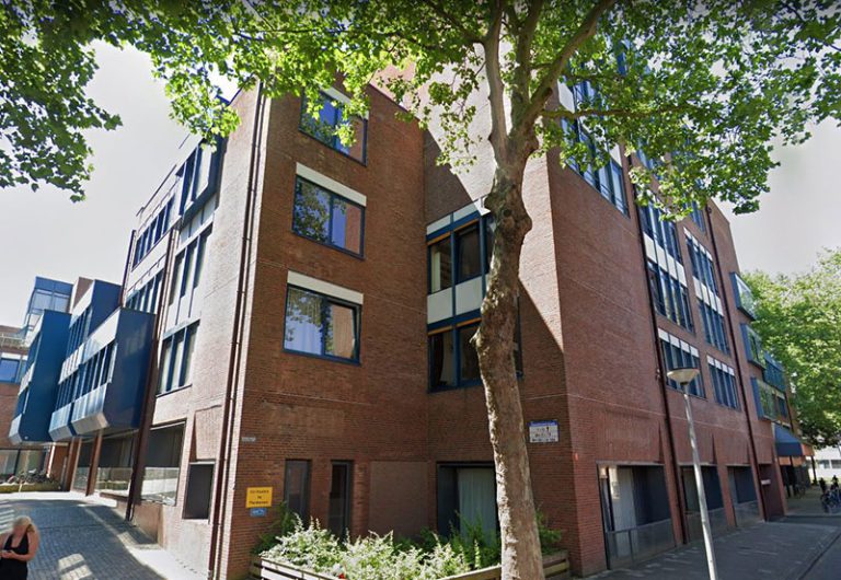 De woningen in Steenhouwerskade in Groningen binnenstad